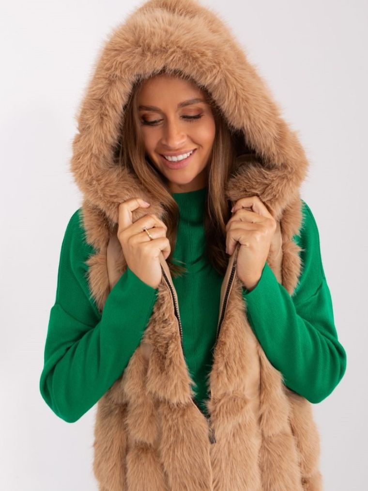 Bezrękawnik damski z kapturem, beżowy, Italy Moda