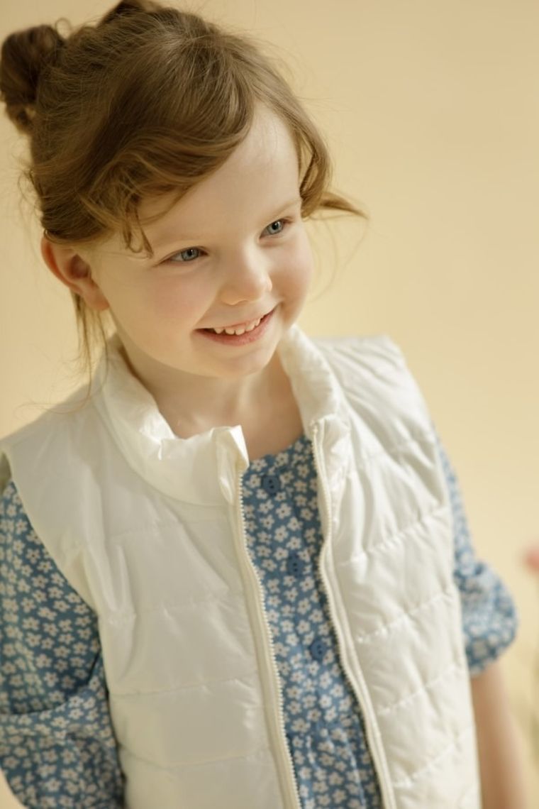 Bezrękawnik dziewczęcy, ecru, Pinokio