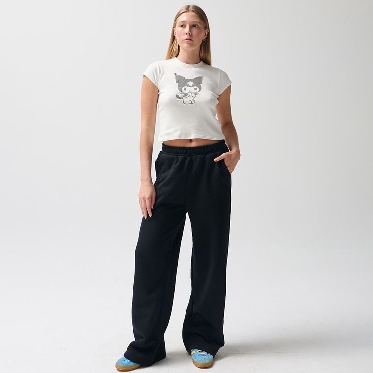 Biały T-shirt z nadrukiem Kuromi NOWEAR