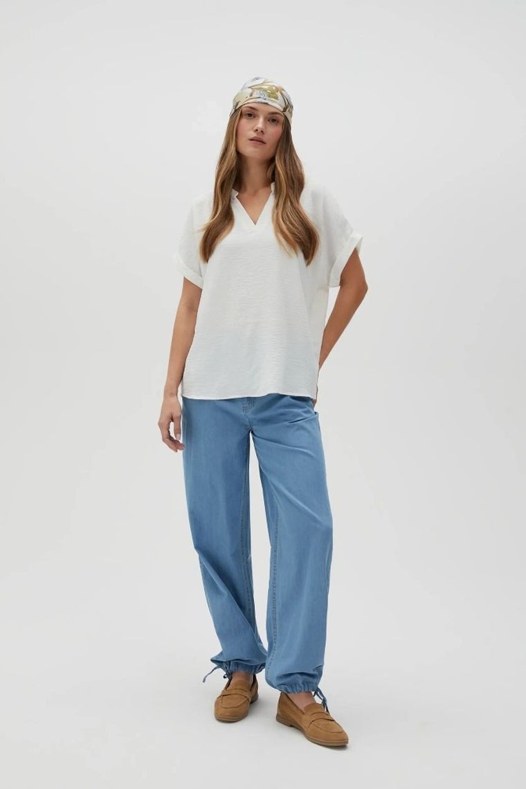 Bluzka damska z krótkim rękawem, biała, Moodo