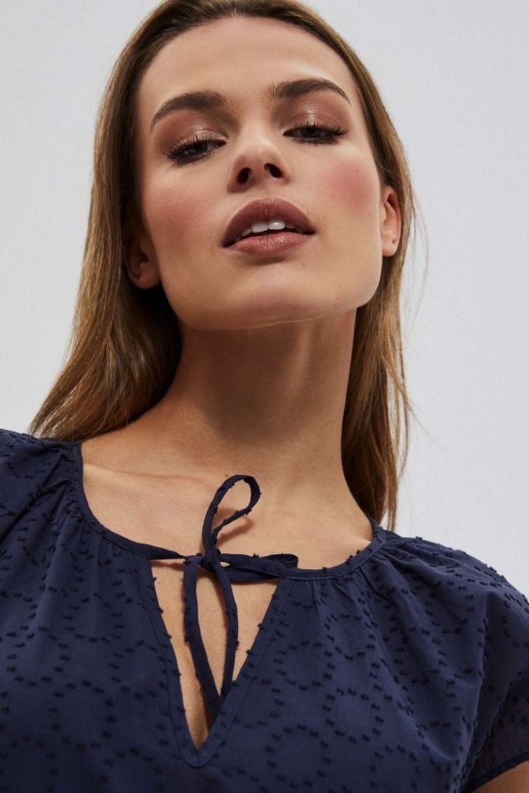 Bluzka damska z krótkim rękawem, granatowa, Moodo