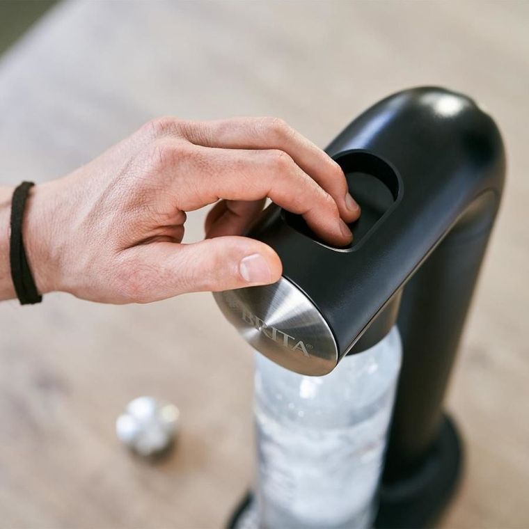 Brita, Sodaone, saturator, czarny