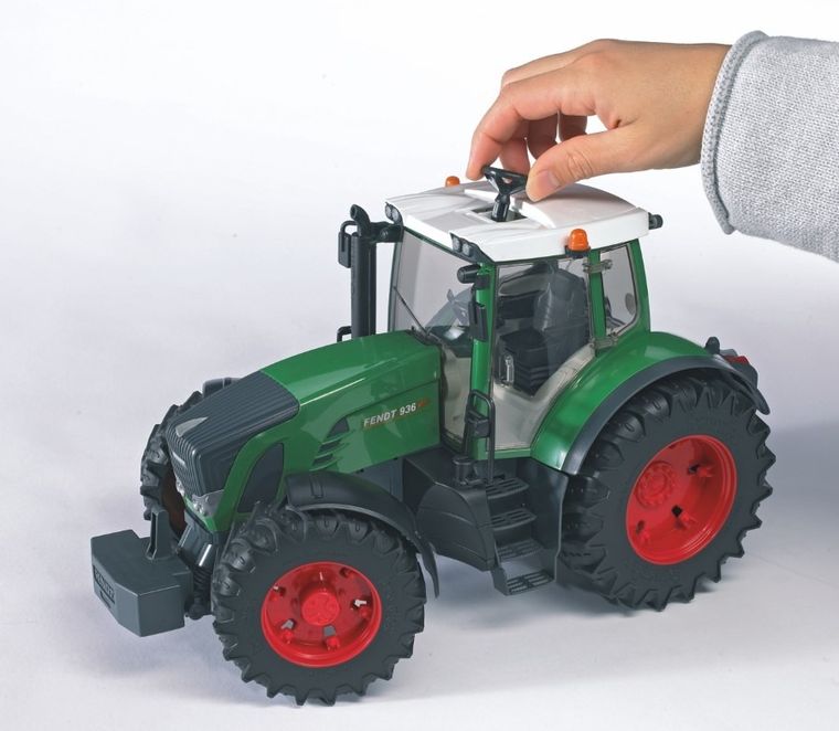 Bruder, Traktor Fendt 936 Vario