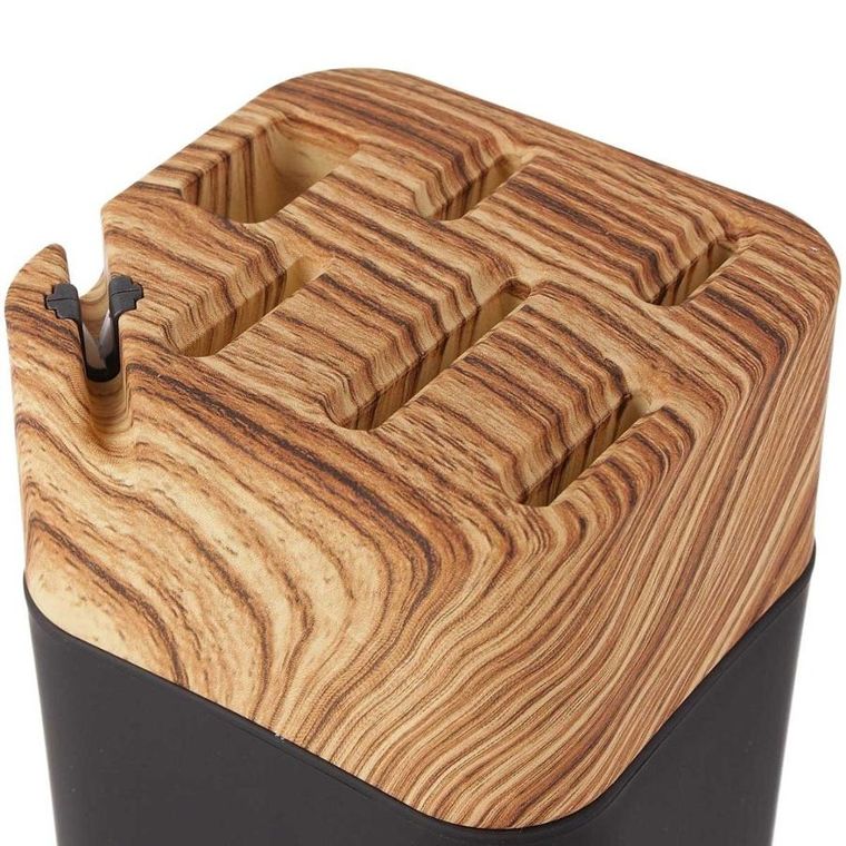 Brunbeste, zestaw noży kuchennych w stojaku z ostrzałką,