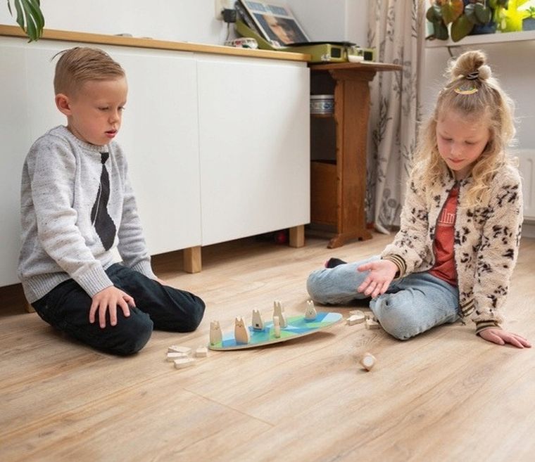 Bs Toys, Balansujące króliczki, drewniana gra zręcznościowa