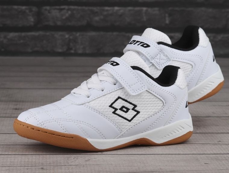 Buty piłkarskie dziecięce, halowe, białe, Whizzer K