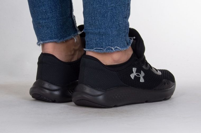 Buty sportowe damskie, czarne, Under Armour