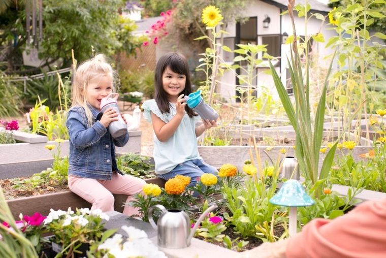 Chicco, bidon z miękkim ustnikiem, różowy, 350 ml, 2l+