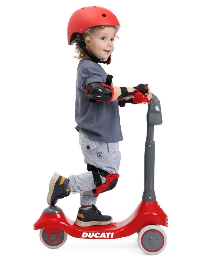 Chicco, First Rides, Ducati, hulajnoga 3-kołowa, czerwona
