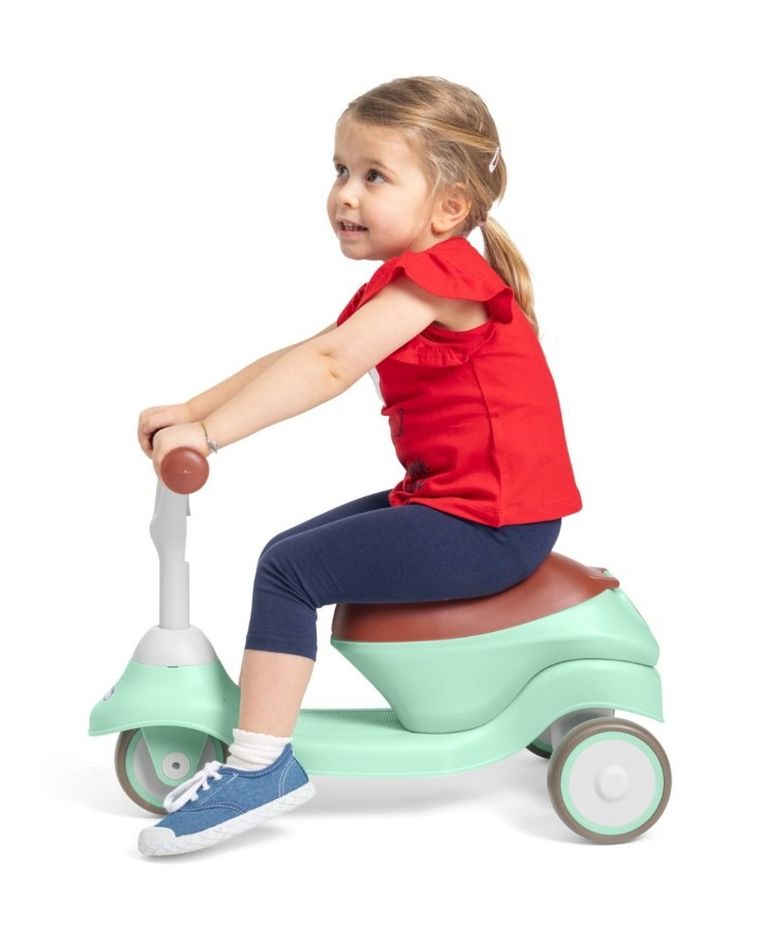 Chicco, First Rides, jeździk i hulajnoga 2w1