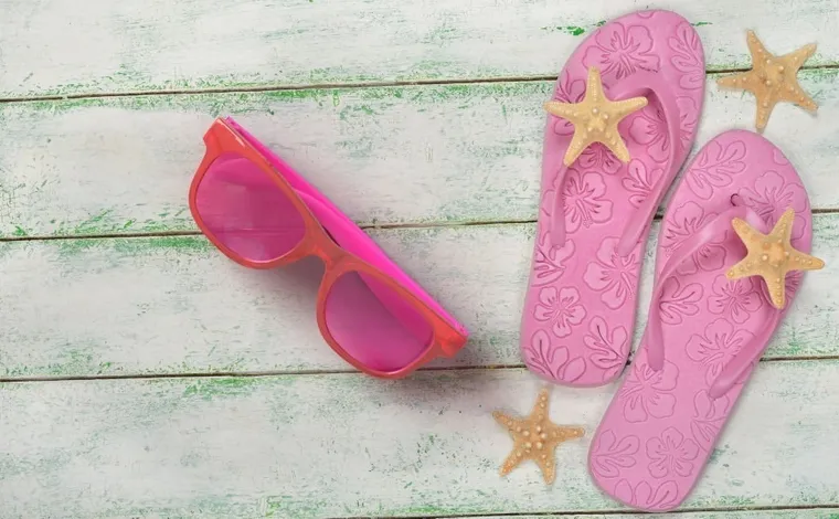 Chicco, okulary przeciwsłoneczne + etui, 24m+, różowe