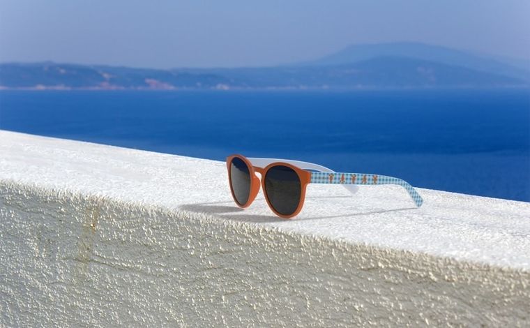 Chicco, okulary przeciwsłoneczne + etui, 36m+, pomarańczowe