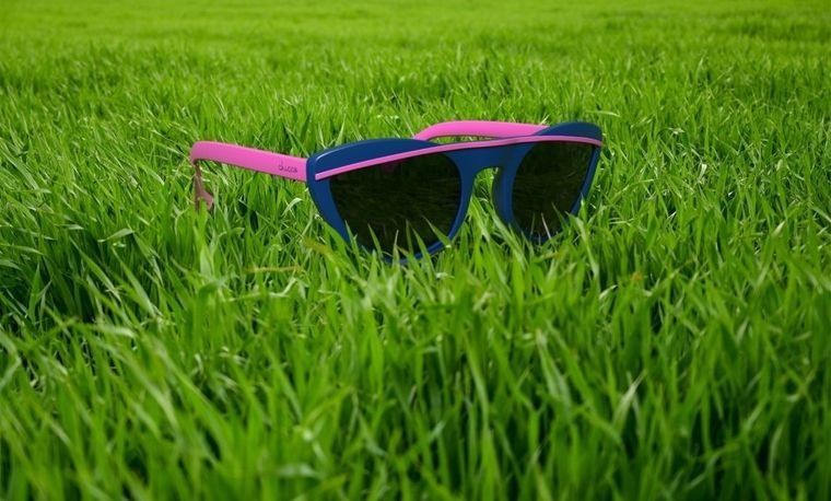 Chicco, okulary przeciwsłoneczne + etui, 5l+, różowe