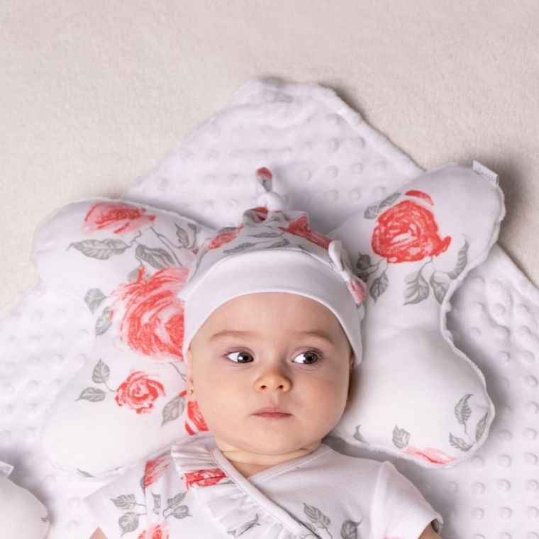 Czapka dziewczęca, biała, róże, Nicol