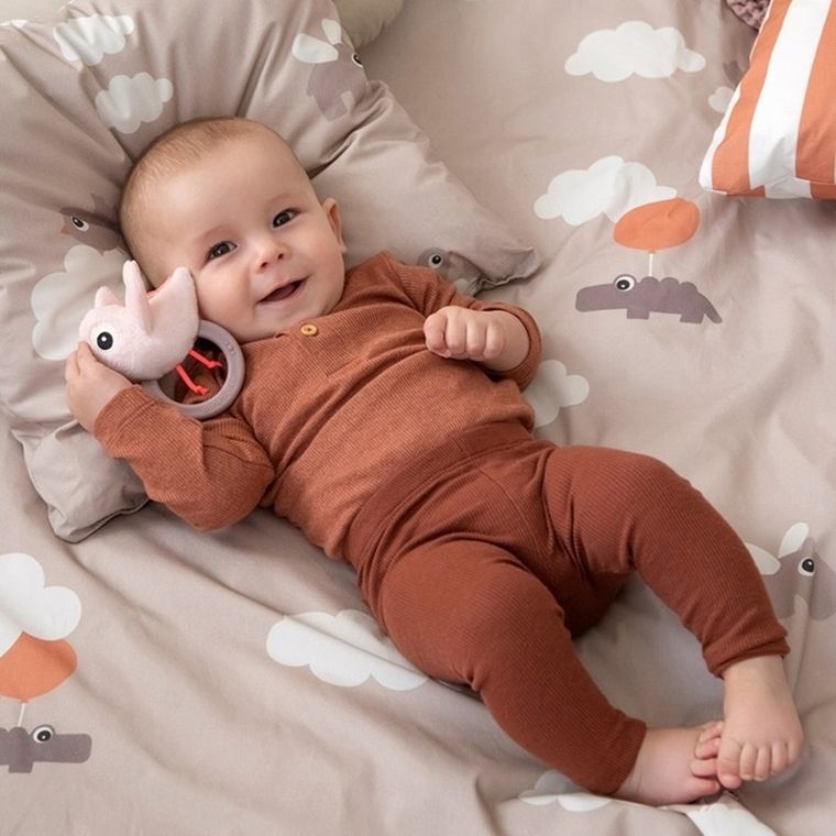 Done by Deer, Birdee, grzechotka gryzak, powder