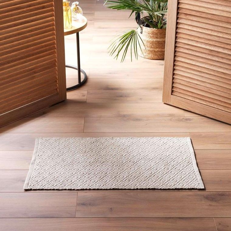 Douceur d'intérieur, dywanik bawełniany z wypukłym wzorem, Matteo, 50-80 cm