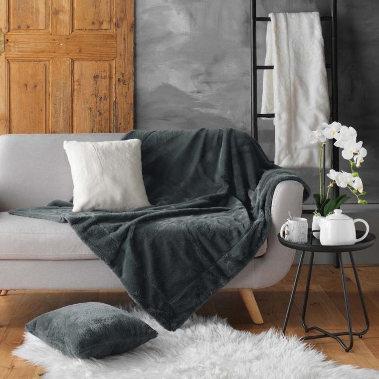 Douceur d'intérieur, koc futrzak, Caresse, 125-150 cm