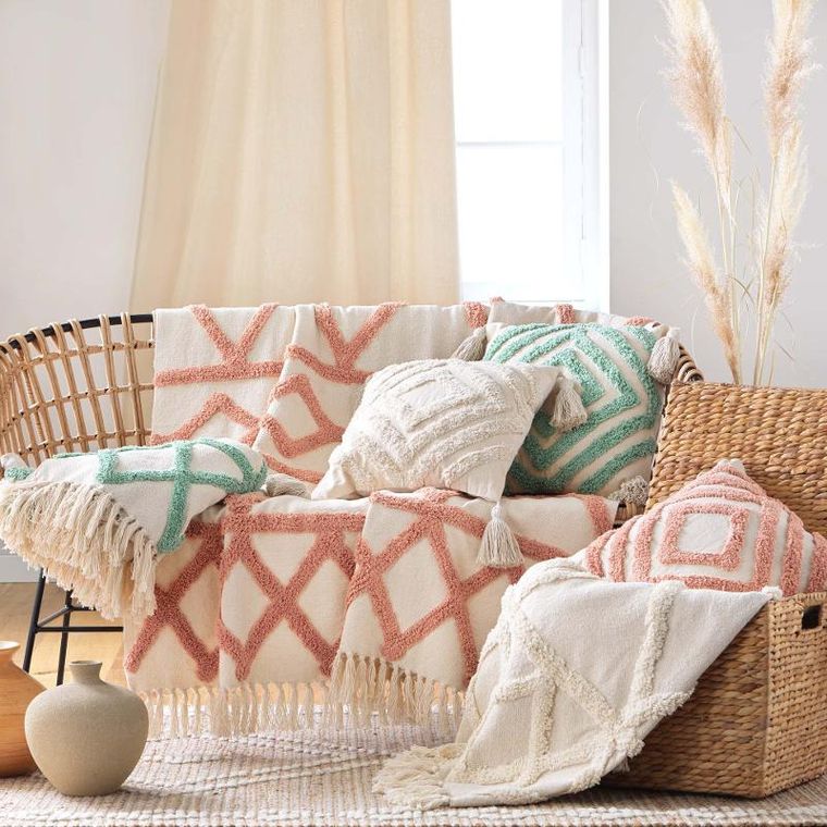 Douceur d'intérieur, narzuta z pikowanym wzorem i frędzlami, Athena, 125-150 cm