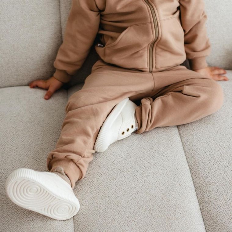 Dres chłopięcy, beżowy, Eevi