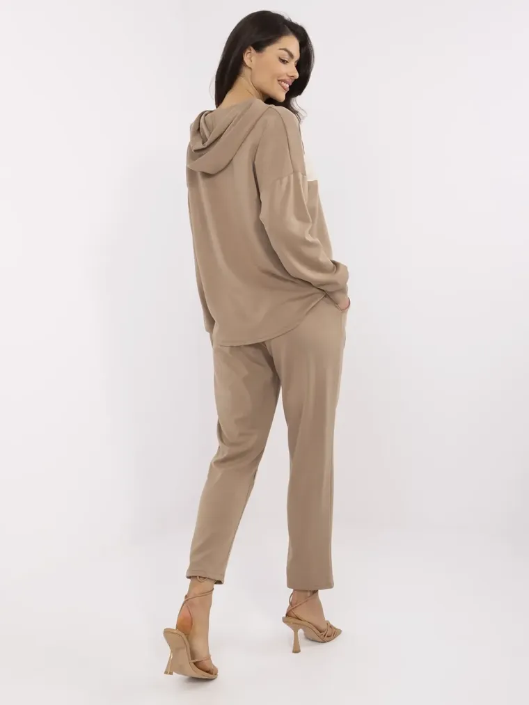 Dres damski, beżowy, Italy Moda
