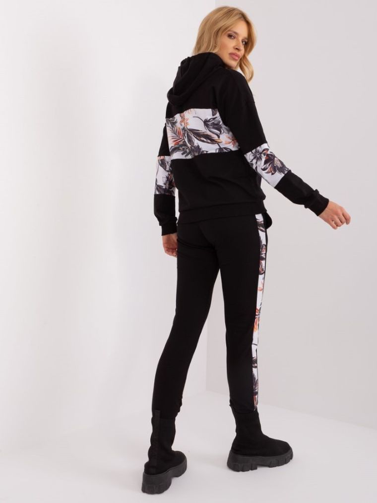 Dres damski, czarny, Relevance