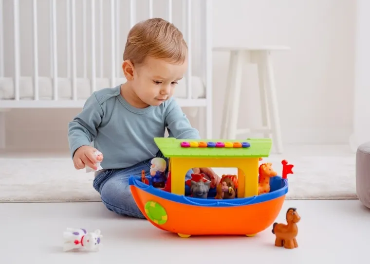 Dumel Discovery, Arka Noego, zabawka interaktywna