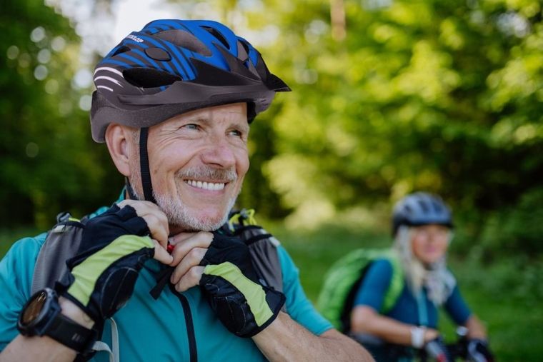 Dunlop, kask rowerowy, regulowany, czerwony, S