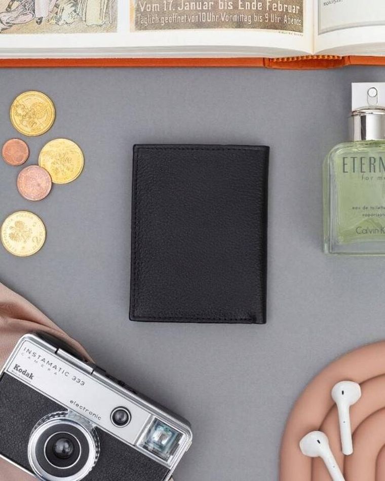 Etui na karty, czarne, skórzane, RFID, 4U Cavaldi