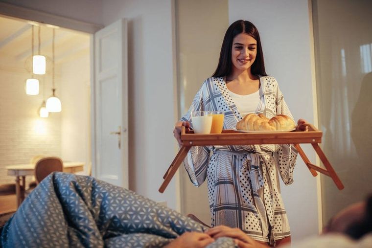 Excellent Houseware, stolik śniadaniowy, bambusowa taca z nóżkami, 50-30 cm