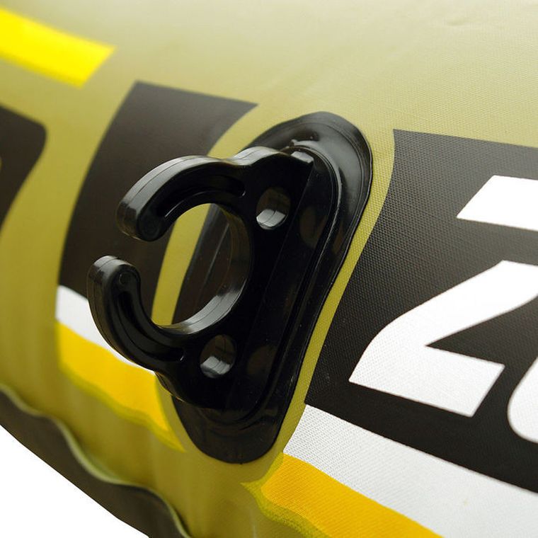 Fishman, Fishman 200, ponton z wyposażeniem