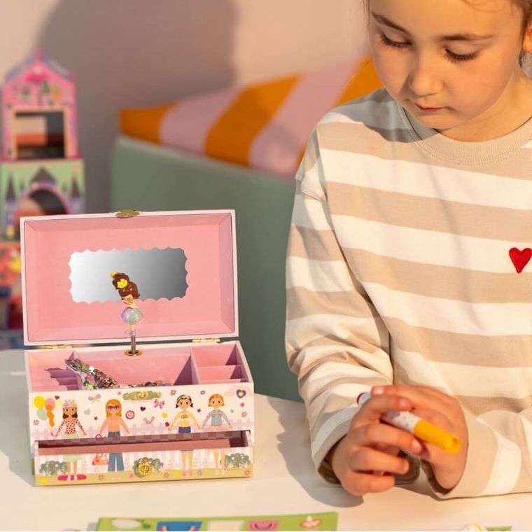 Floss & Rock, Przyjaciółki, szkatułka z pozytywką