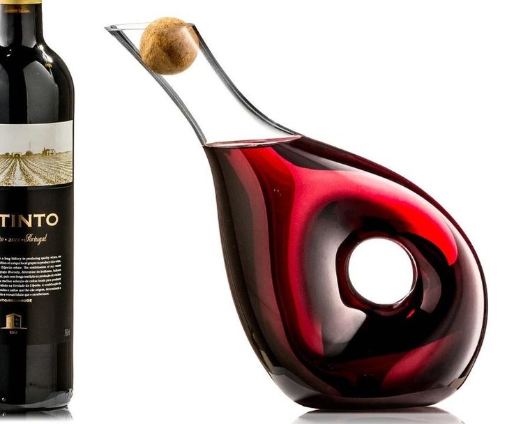 Gadget Master, karafka do wina i wody, twisted