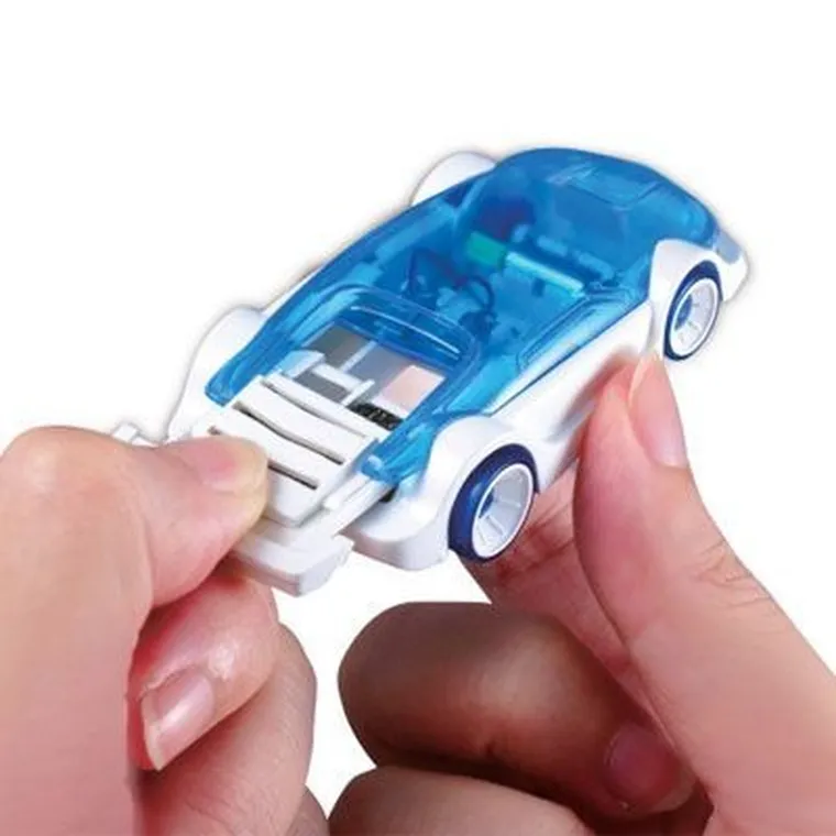 Gadget Master, samochód na wodę