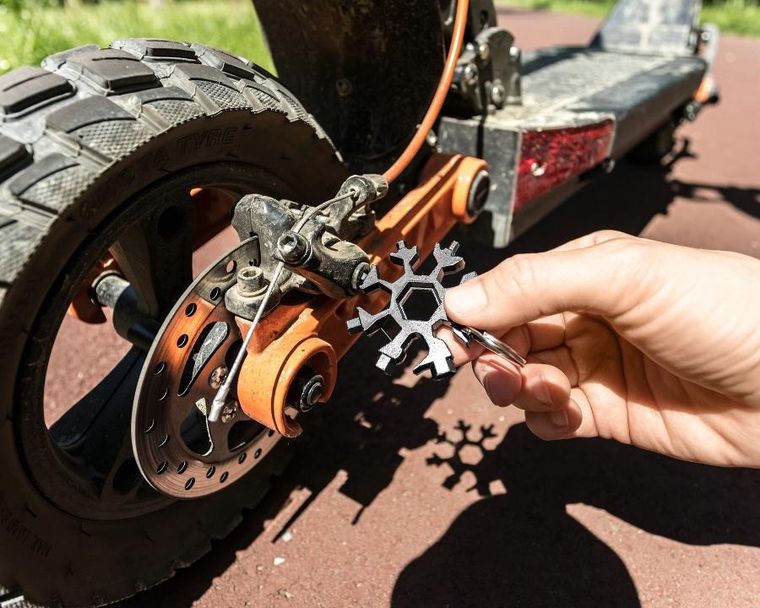 Gadget Master, Snowflake, multi tool 18w1