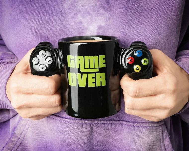 Gadget Master, zestaw gracza, Game Over: kubek, podkładka, breloki