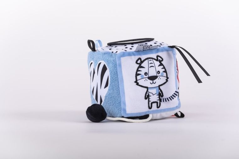 Gagagu, kostka mała