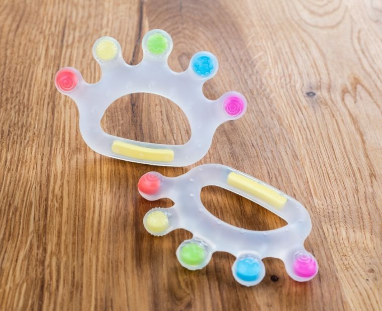 GiliGums, Korona, gryzak