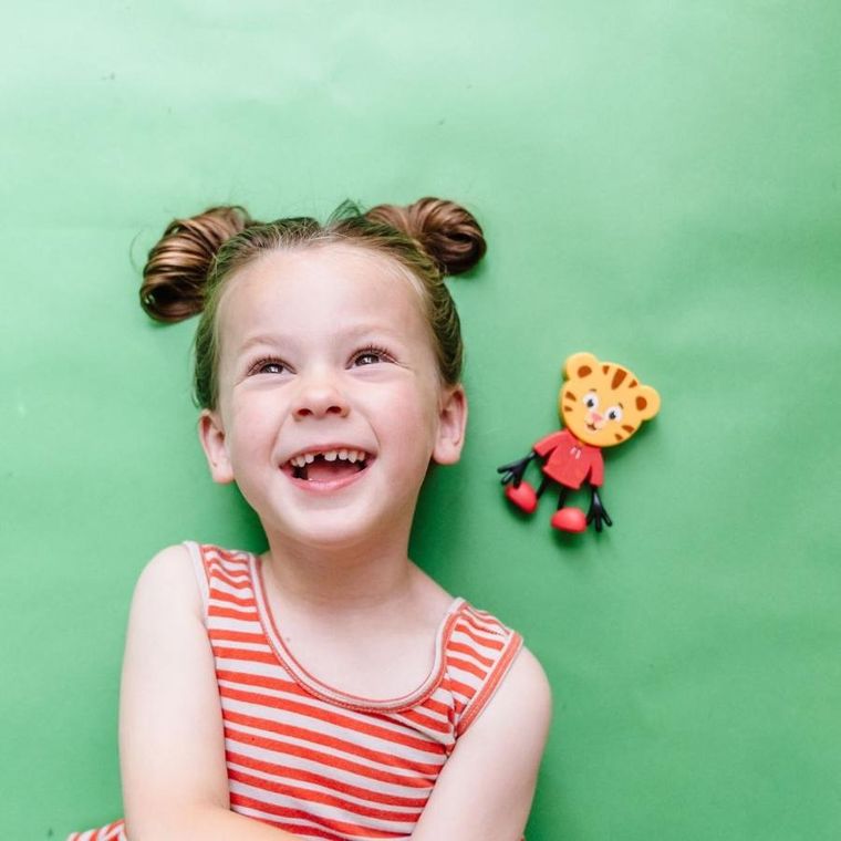 Glo Pals, Tygrysek Daniel, postać do kąpieli i kostki sensoryczne świecące w wodzie, zestaw