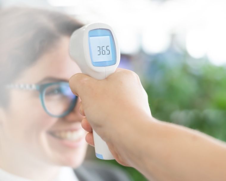 Grundig, termometr na podczerwień, 3w1