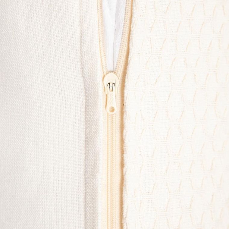 Homla, Riley, poszewka, bawełniana ecru z dekoracyjnym przeszyciem geometrycznym, 45-45 cm