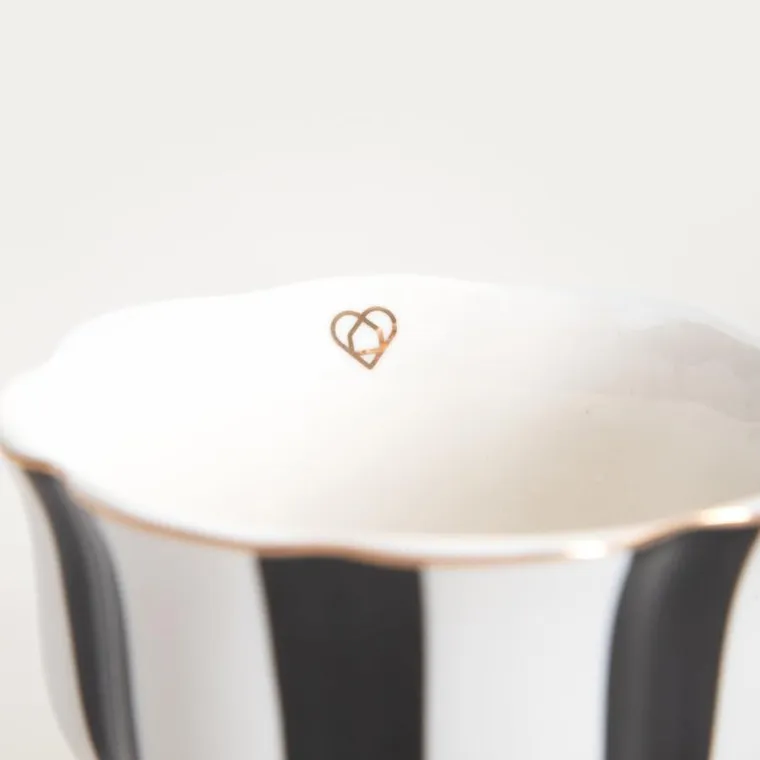 Homla, Velos, filiżanka ze spodkiem, w czarne paski, 0,15l