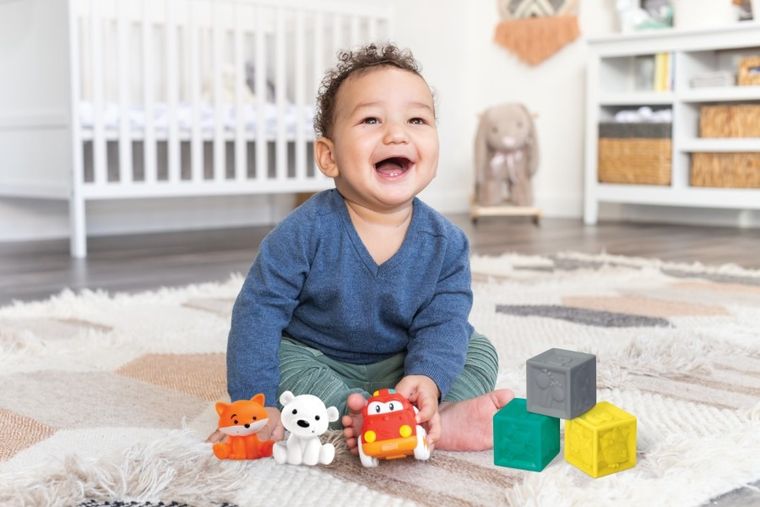 Infantino, Zestaw pierwszych zabawek, 11 elementów