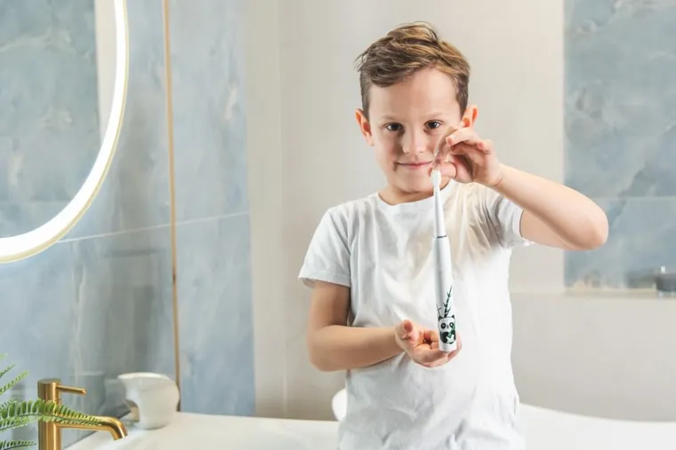 InnoGIO, GIOsonic, Panda, soniczna szczoteczka do zębów