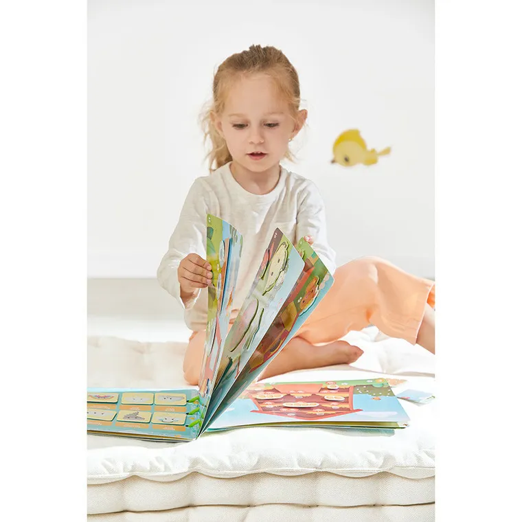 Janod, Busy Book, Farma, książeczka sensoryczna z zadaniami