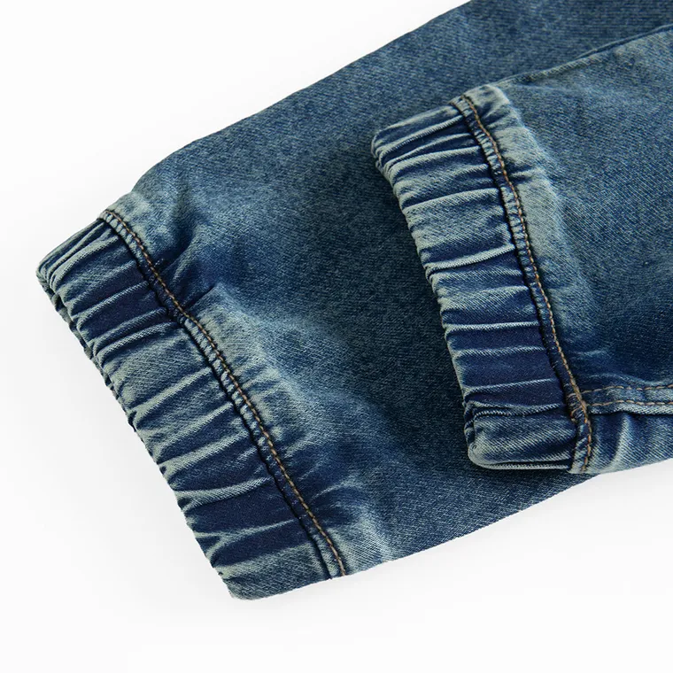 Jeansowe spodnie jogger z regulacją Cool Club