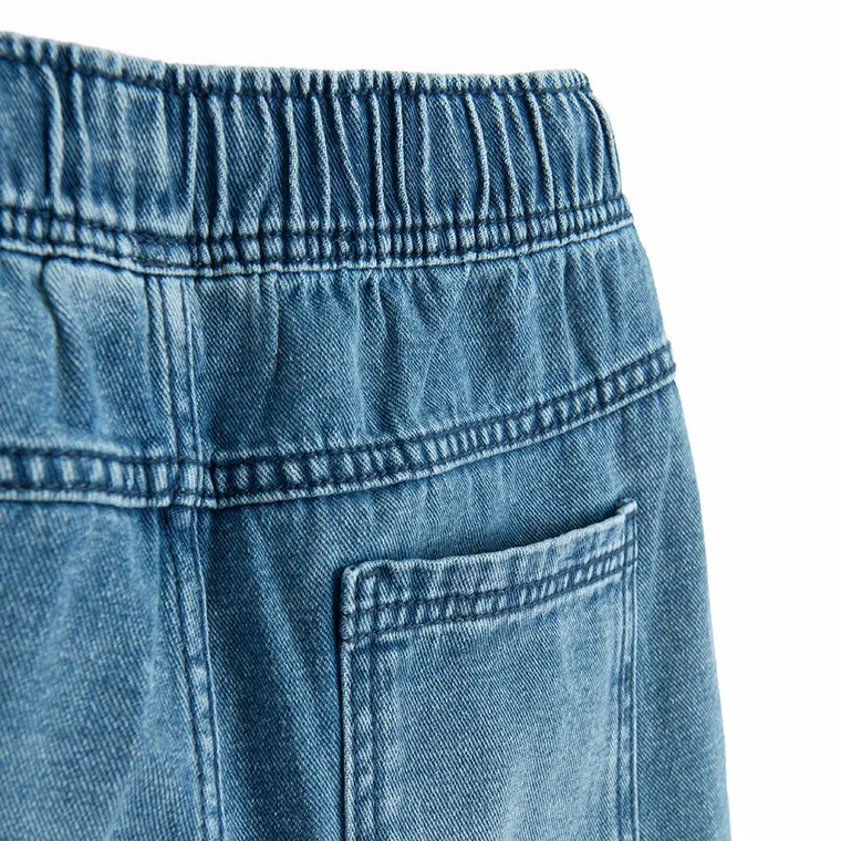 Jeansowe szorty relaxed z regulacją Cool Club