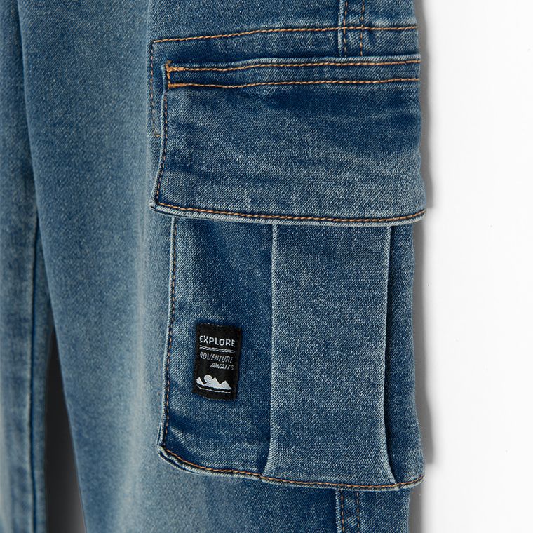 Jeansy z kieszeniami o kroju jogger Cool Club