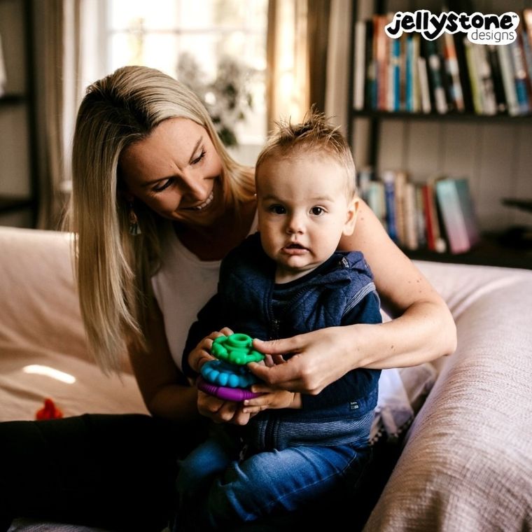 Jellystone Designs, Mała Wieża, silikonowy gryzak, tęczowy