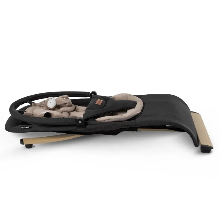 Kidwell, Rubi, bujaczek czarno-złoty