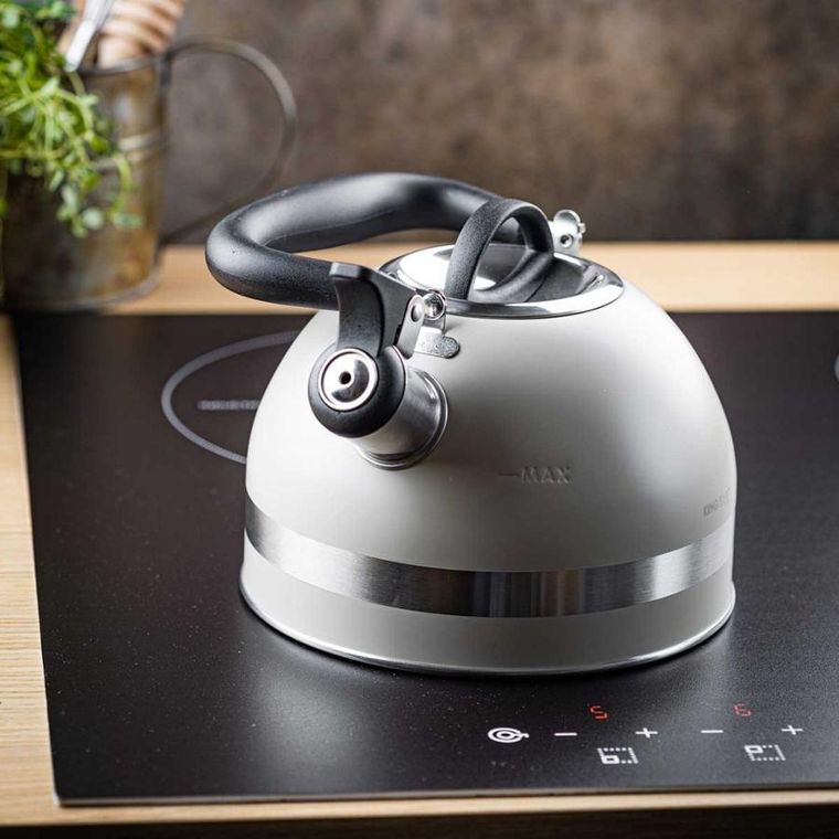 Kinghoff, czajnik z gwizdkiem, beżowy, 1,8l